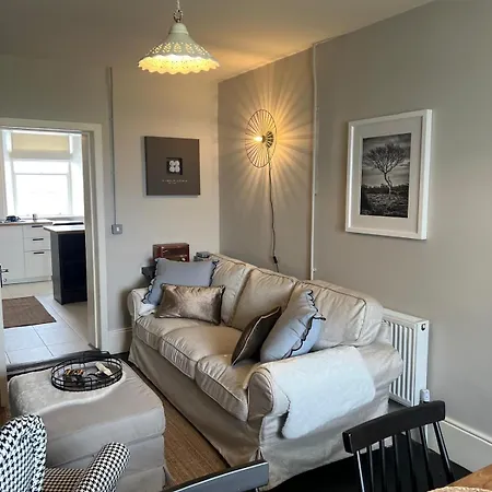 Loop Head Lighthouse Attendant's *